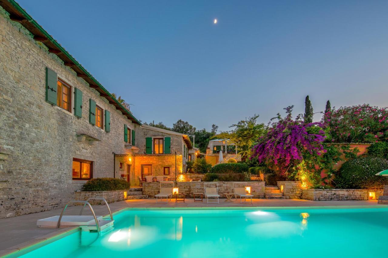 Kiparissi Villa Kourtaiika Dış mekan fotoğraf