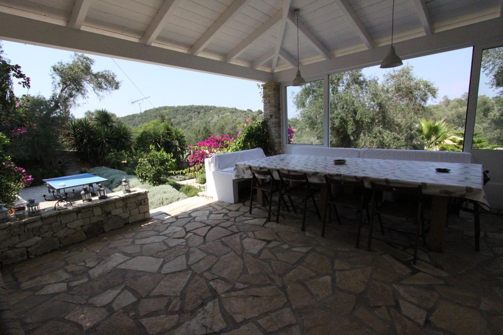 Kiparissi Villa Kourtaiika Dış mekan fotoğraf