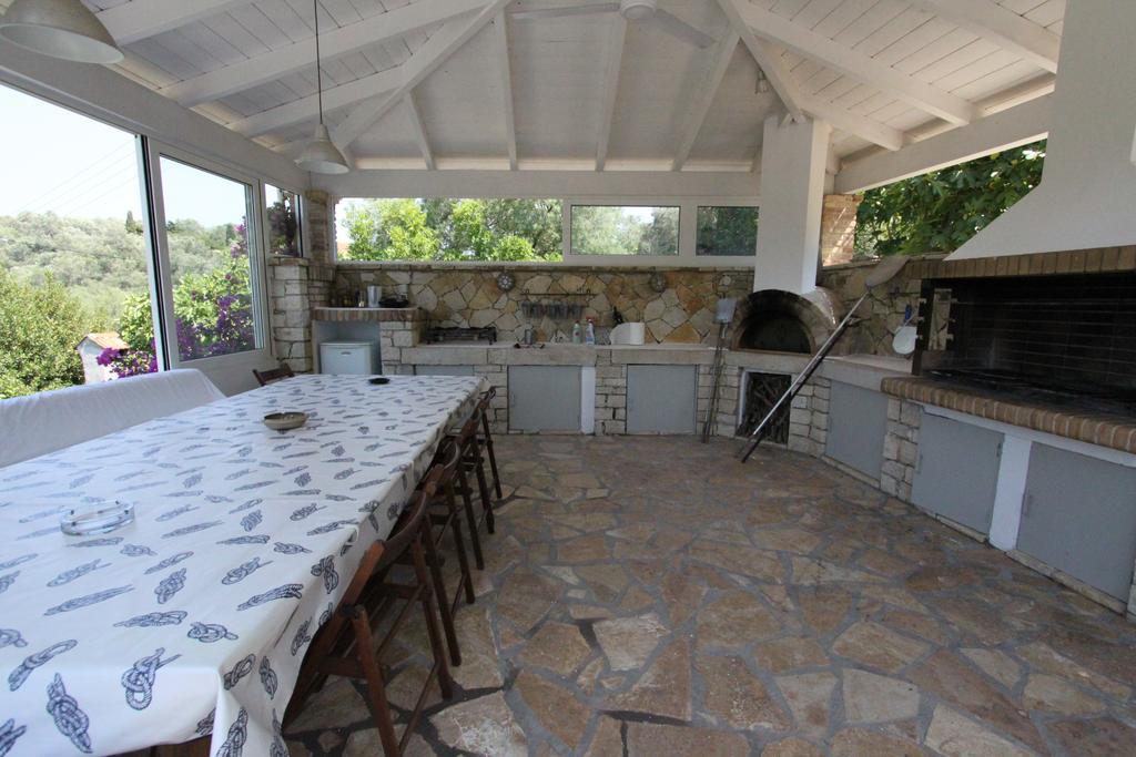 Kiparissi Villa Kourtaiika Dış mekan fotoğraf