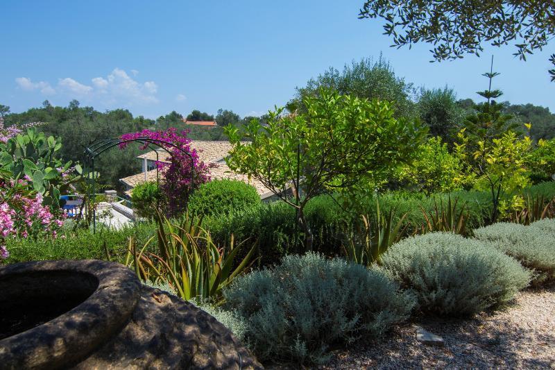 Kiparissi Villa Kourtaiika Dış mekan fotoğraf